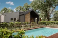 Emma's Cottage Vineyard - Pools