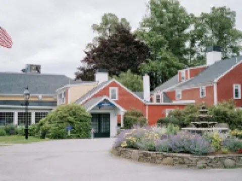 The Coonamessett Hotels in Falmouth