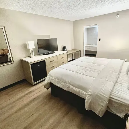 Super 8 by Wyndham Blythe