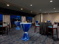 Courtyard by Marriott Boston Cambridge Hotels near Central Square