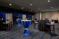 Courtyard by Marriott Boston Cambridge - Cheap