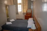 Castlereagh Hotel