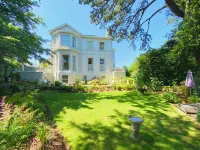 Muntham Luxury Holiday Apartments