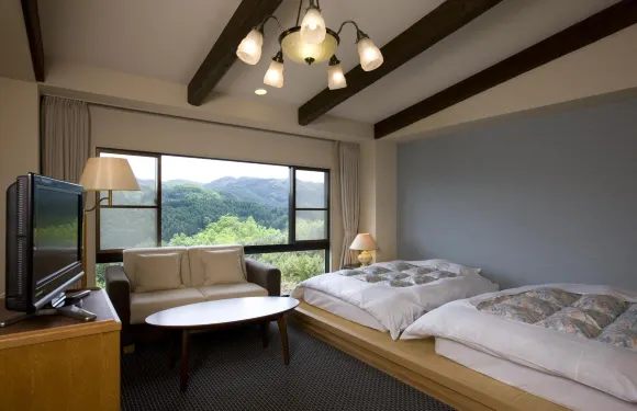 青蓮寺湖畔酒店