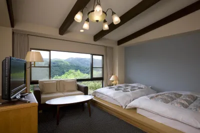 Shorenji Lake Hotel Hotels near Yukoyuko