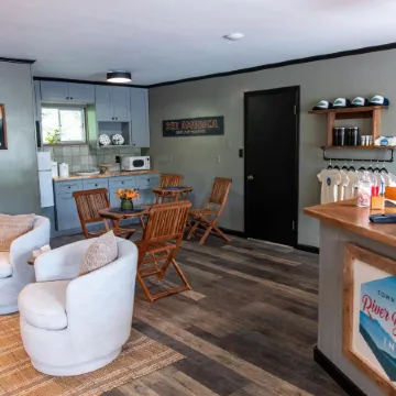 Townsend River Breeze Inn