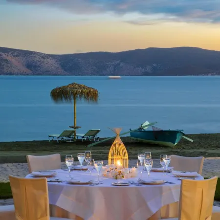 Makis Inn Resort