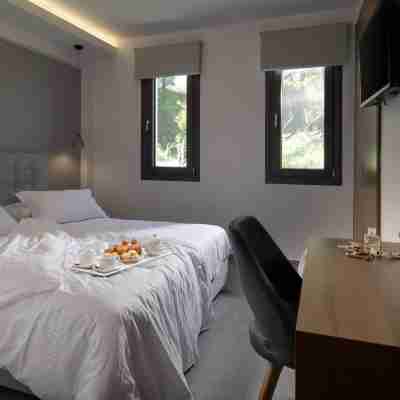 Terra Olivia Luxury Villas and Suites Rooms