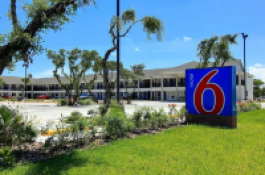Motel 6 Rockport, TX