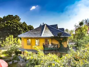 Prakriti Aalay - Riverside Mountain View Boutique Eco Resort