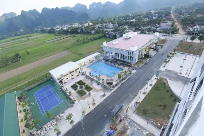 Muong Thanh Holiday Con Cuong Hotel Ξενοδοχεία στην πόλη 