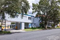 Windsor Heritage Motel Hotels in Windsor