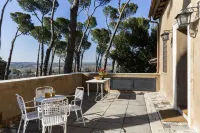 Castello del Duca Hotels in Riano