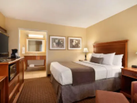Days Inn by Wyndham Culpeper Hotels in Culpeper