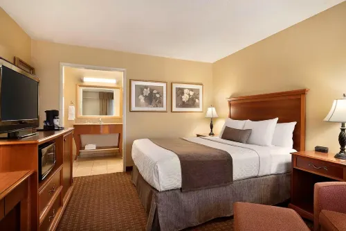 Days Inn by Wyndham Culpeper