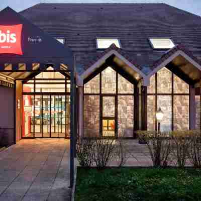 Ibis Provins Hotel Exterior