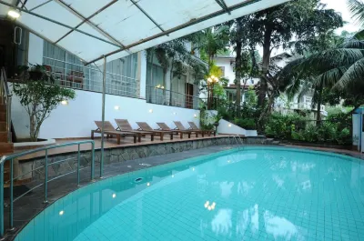 Oak Ray Serene Garden Hotel Hotel di Danau Kandi Depan