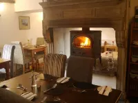 3 Millstones Inn