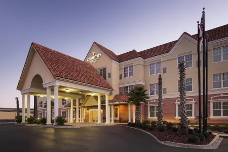 Country Inn & Suites by Radisson, Crestview, FL Отели в г. Крествью