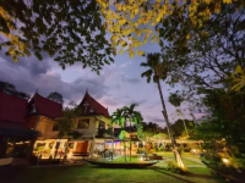 วิลล่าพนาลัย นครนายก โรงแรมใกล้นาต่าย