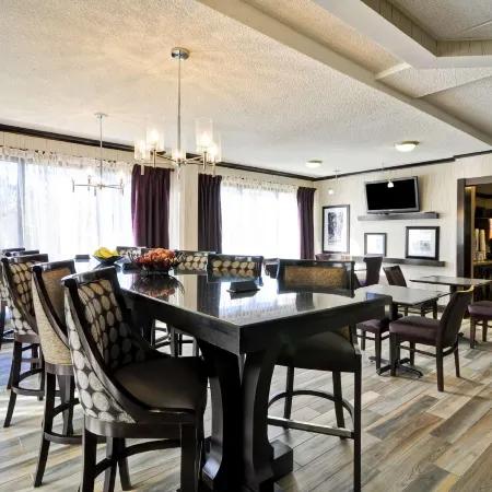 Hampton Inn Kansas City-Airport