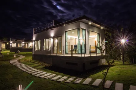 Chevin Khaoyai Отели рядом с достопримечательностью «Wat Sap Setthi Wanaram»