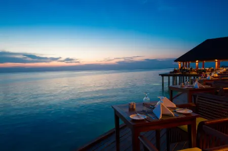 Summer Island Maldives Отели в г. Maaranfushi