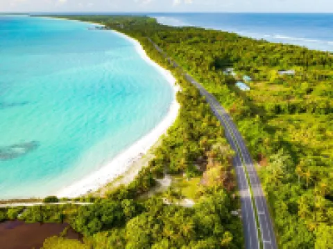 Moro SW Laamu Hotels in Gan