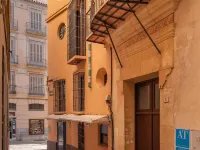 Feelathome Merced Apartments Hotels near Pedregalejo