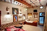 Castle View Heritage Haveli - Mountain view