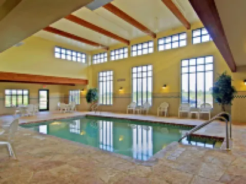 カントリー イン & スイーツ バイ ラディソン マディソン ウエスト ウィスコンシン ミドルトンのホテル