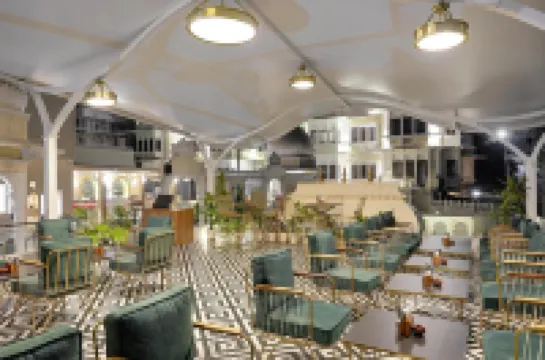 สวารูปวิลัส - โรงแรมบูทิกหน้าทะเลสาบ