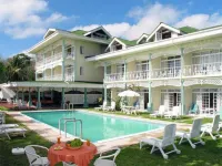 Palm Beach Hotel - Beach