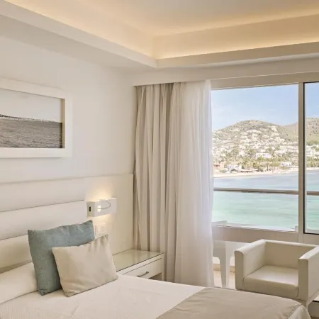 Hotel Argos Ibiza Отели рядом с достопримечательностью «Порт Ивисы»