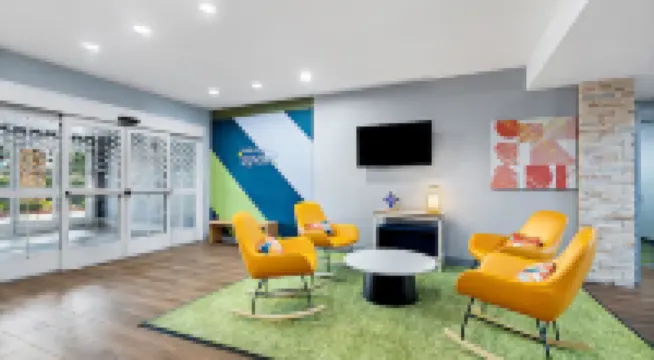 Spark by Hilton Redlands