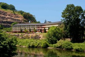 The Lodge at Roseburg