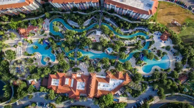 ฮอลิเดย์ อินน์ คลับ เวเคชั่นส์ แอท ออเรนจ์ เลค รีสอร์ต บาย IHG โรงแรมใน