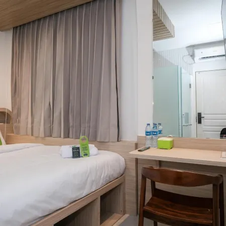Urbanview Wisma Brawijaya Surabaya Hôtels à : Wonokromo