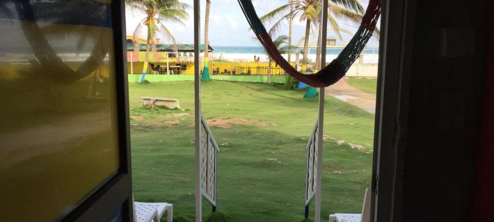 Yellow Moon Guesthouse & Apartments Hoteles en San Andrés