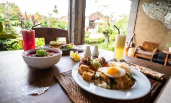 Capung Cottages