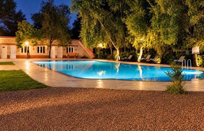 Umaid Palace - Luxury Resort Near Jaipur Close to Bhangarh & Chand Baori Stepwell Abhaneri