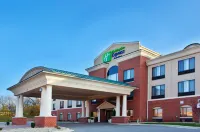 Holiday Inn Express & Suites Logansport Hotels in Clay Township