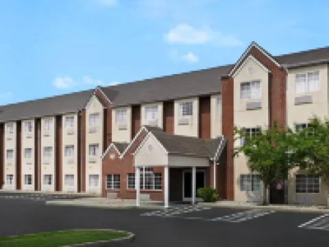 Microtel Inn & Suites by Wyndham Florence/Cincinnati Airport Hotels in Florence