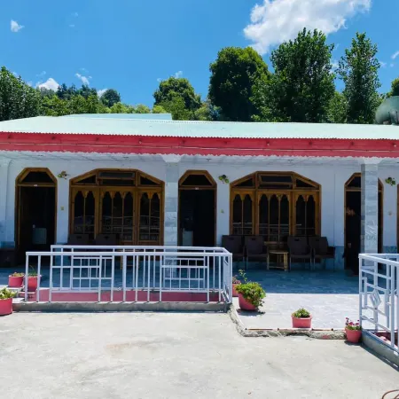 Hotel Miandam Palace