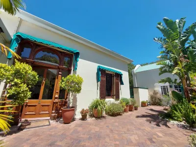 Newlands Guest House Hotels in Rondebosch