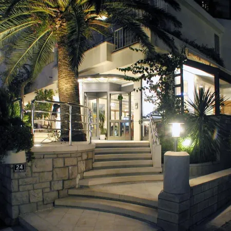 Hotel Villa Marija Отели рядом с достопримечательностью «Пляж Сент-Петер»