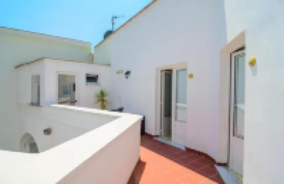 Albergo Villa Giusto . . . la Dimora Ideale Lontana Dallo Stress-New Hotels in Serrara Fontana