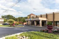 Super 8 by Wyndham Goldsboro