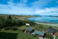 Weskar Lodge Hotel فنادق في Natales
