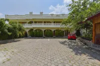 紅門飯店@彭多克維納貢芝維迪